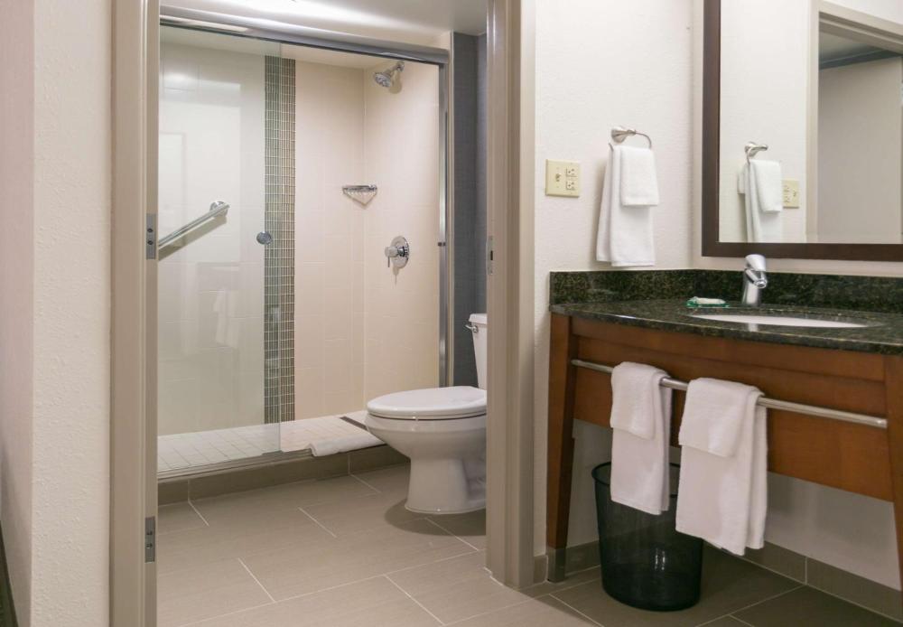 Double Room with Two Double Beds and Sofa bed - High Floor interior
